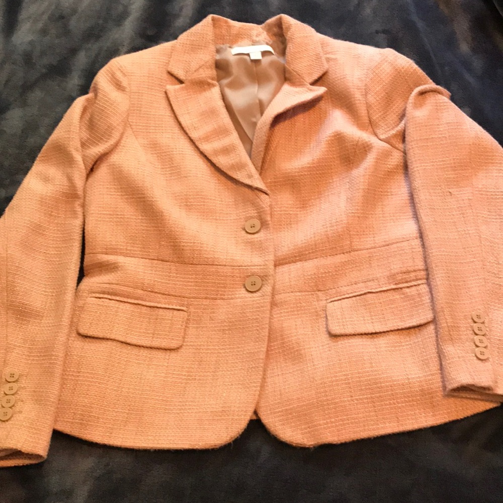 Blazer - Picture 2 of 7